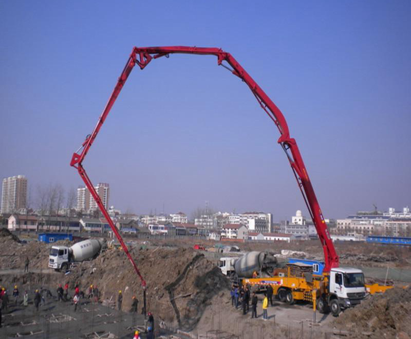 混凝土臂架泵車(chē)地基建設(shè)施工