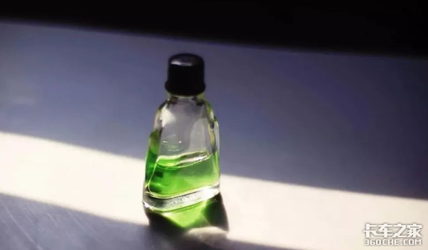 風油精